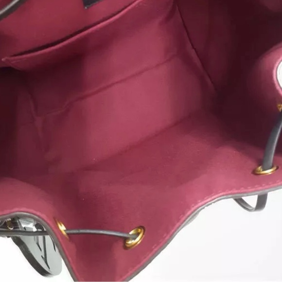 Authentic Louis Vuitton Montsouris bagpack - Picture 9 of 11